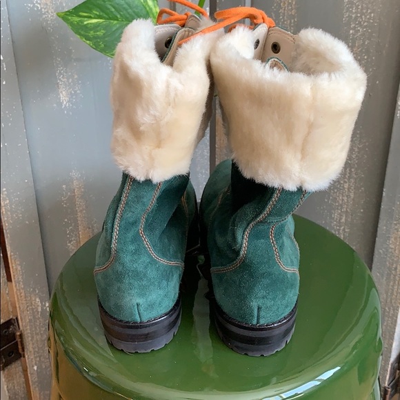 Cole Haan Waterproof Green Suede lace up boots - Picture 5 of 10